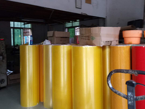 包裝膠帶生産(chǎn)車間